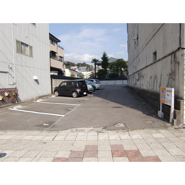 能見通1丁目貸駐車場