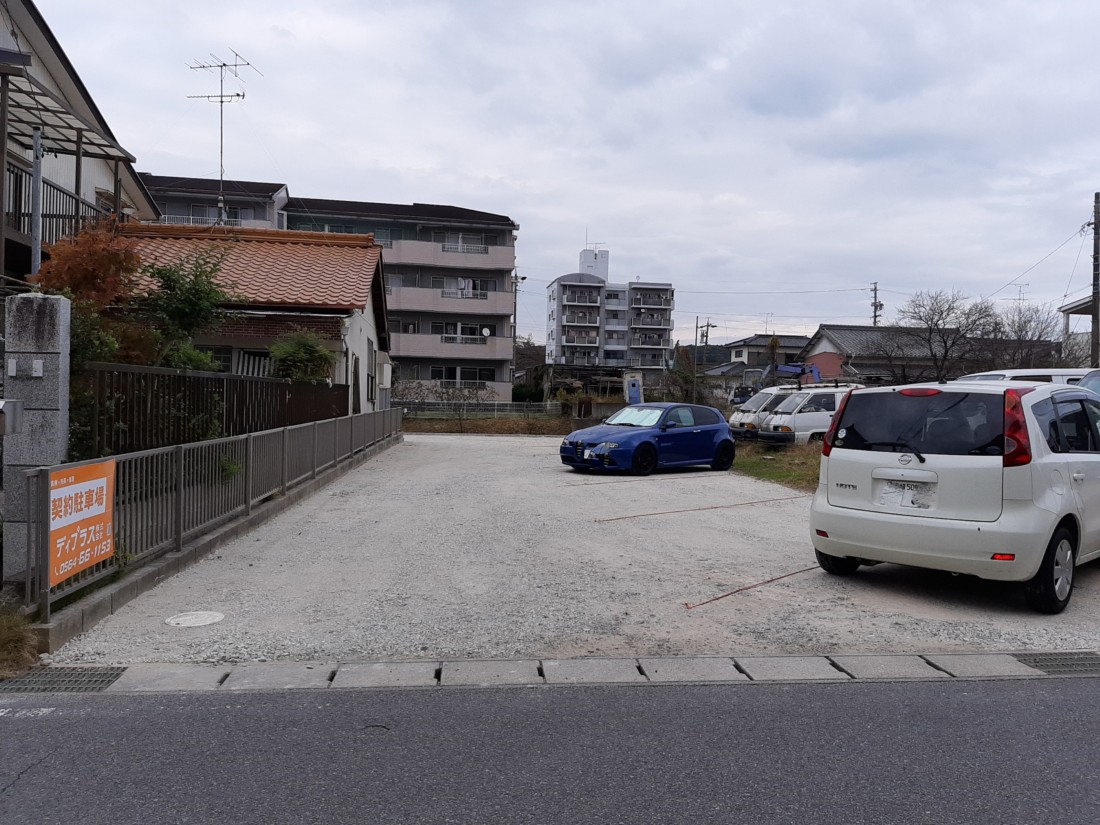 稲熊町6丁目浅井様貸駐車場