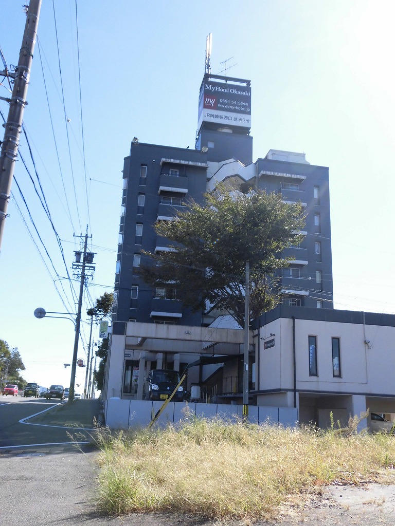 岡崎インター近く♪２６号線沿い１階です！駐車場4台以上可！