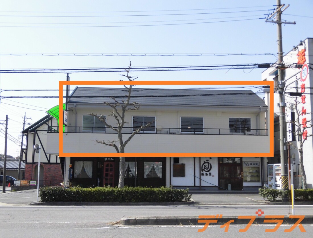 岡崎インター近くロードサイド店舗！駐車場3台込み！