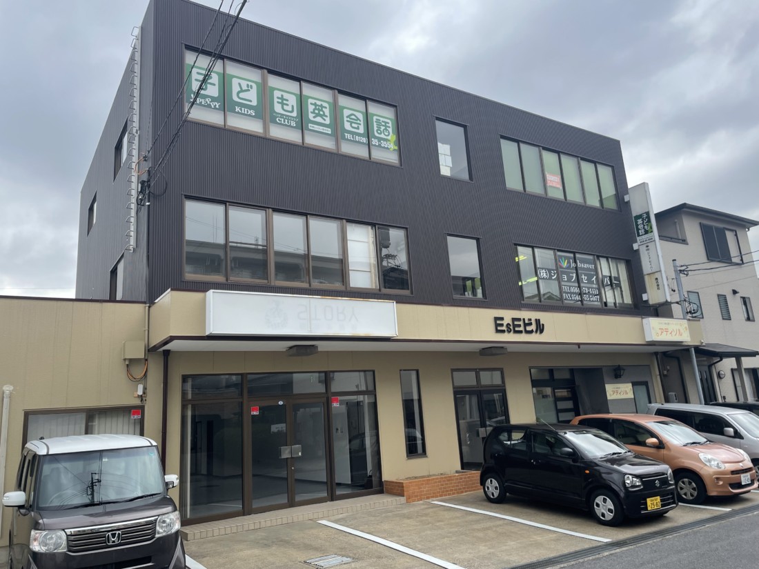 国道248号・県道48号近くで車でのアクセス良！駐車場２台付きです☆