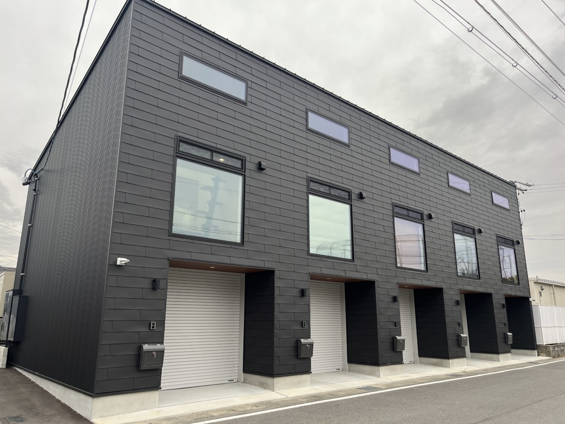 住居用ガレージハウス　事務所などにおすすめです
