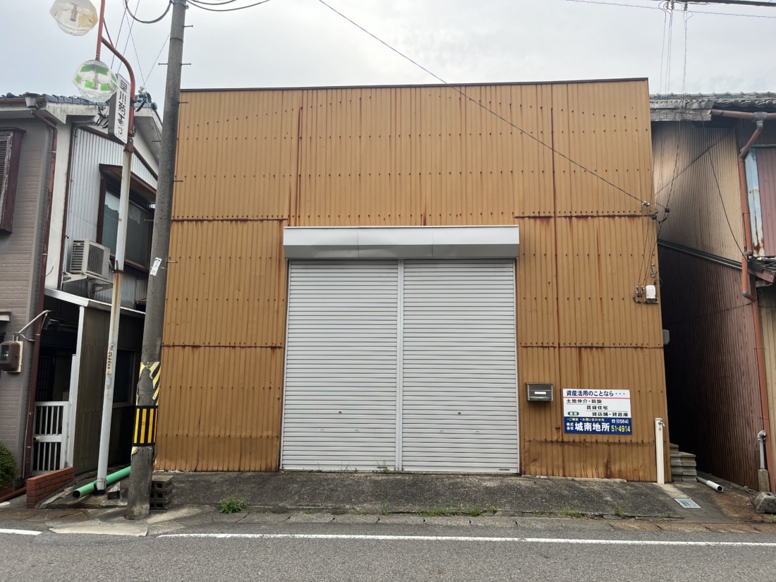 矢作町・約２０坪！お手頃賃料の倉庫物件です！