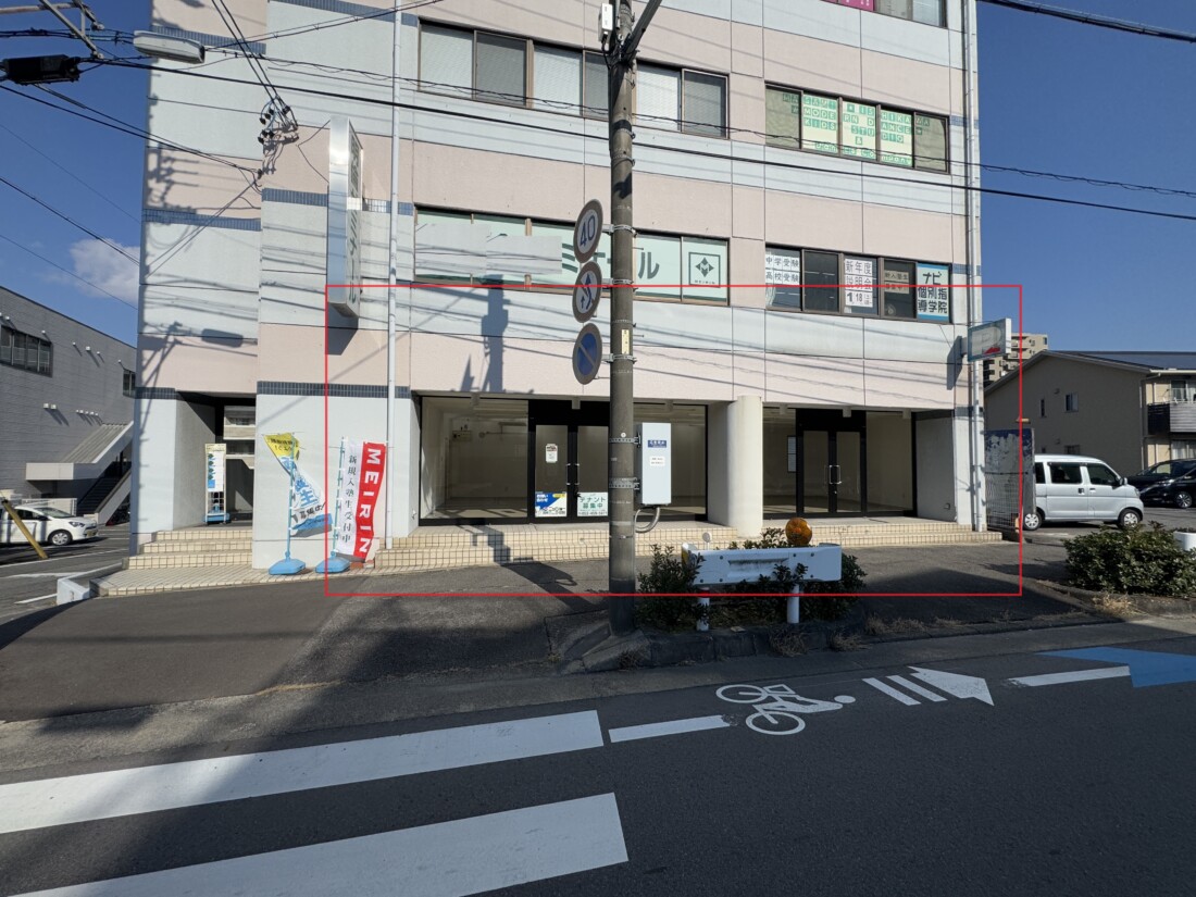 ロードサイド1階！東岡崎駅から徒歩10分！！駐車場も複数台あります◎業種ご相談下さい！