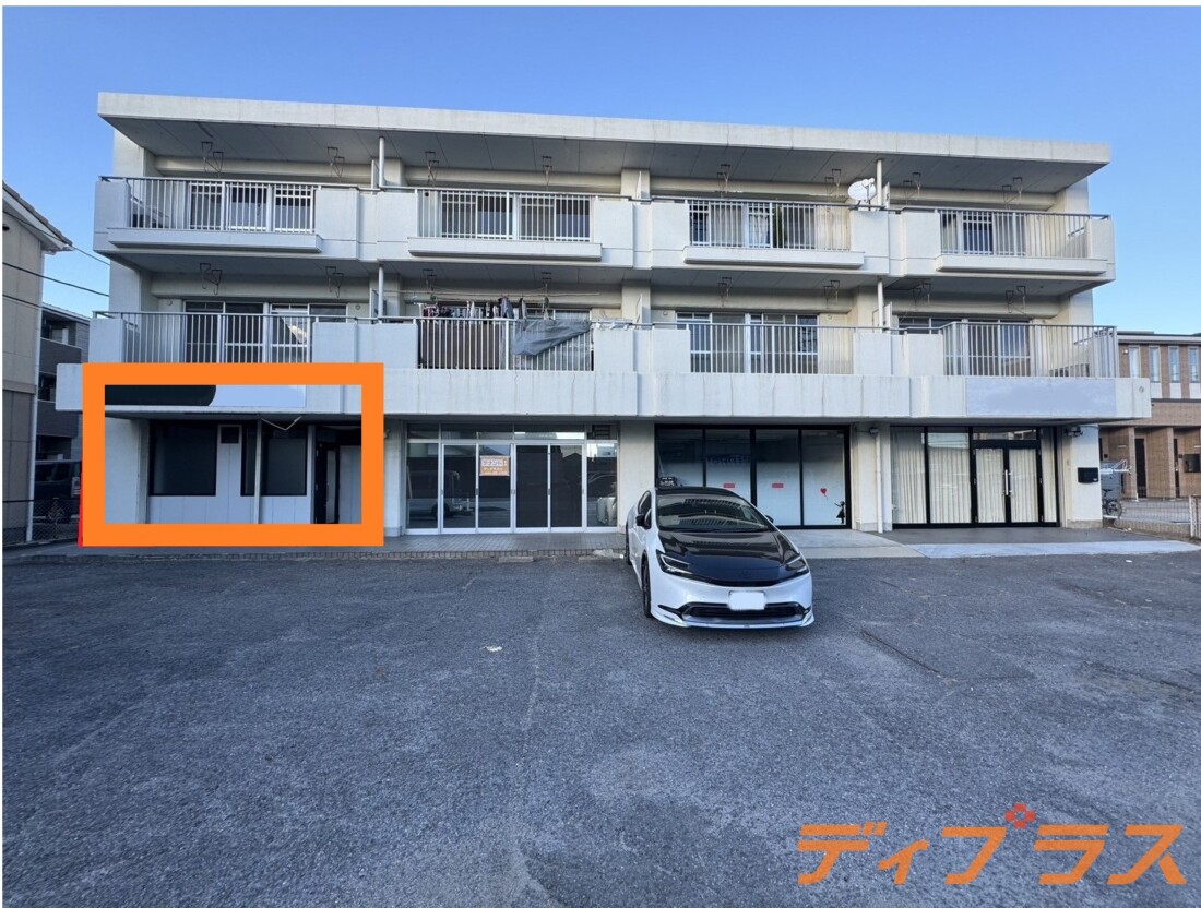 ２４８号線から入ってすぐ・上里１階の店舗・事務所物件です！Ｐ2台込み・追加で契約も可能です！！