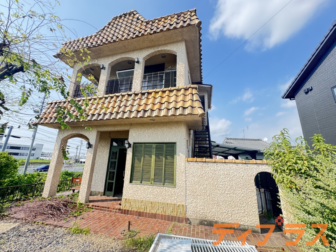岩津町・２４８号線からの視認性◎です！！業種はお問合せ下さい！！