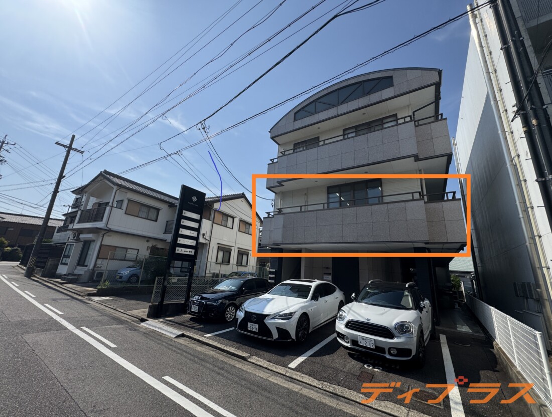 使用可能面積30坪以上！！敷地外駐車場あり！岡崎市中心部の店舗事務所です！