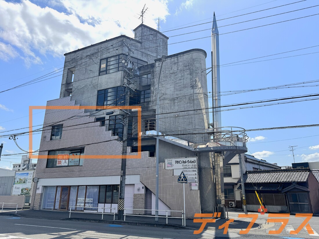ロードサイド・日当たりのよい3階の事務所物件♪
