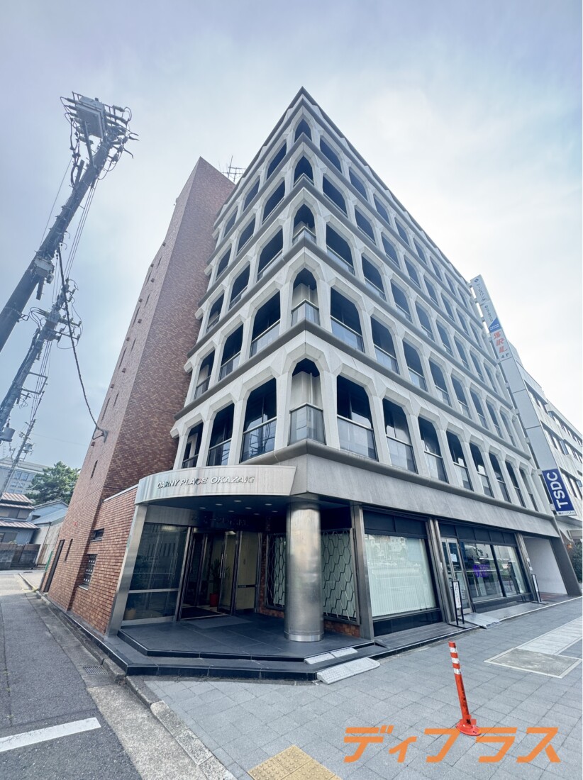 国道１号線沿い・康生エリアのの好立地・好コスパのオフィスビルです！