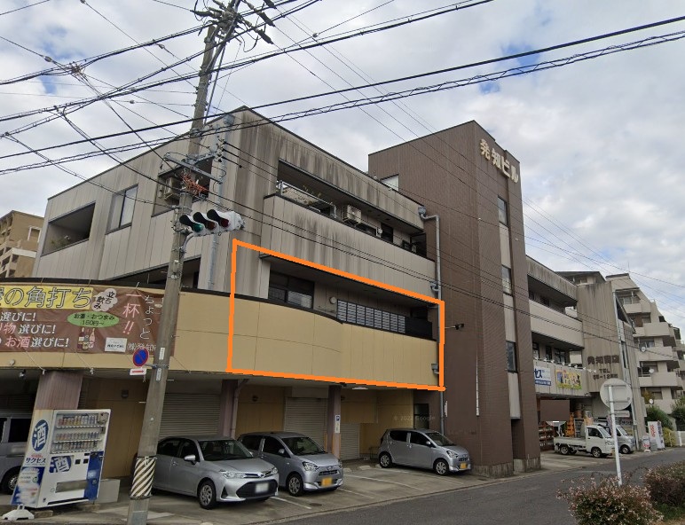 JR岡崎駅徒歩８分！３室一括での賃貸です！各部屋にエアコン付き◎敷地外駐車場あり！１室のみでの賃貸もご相談できます！！