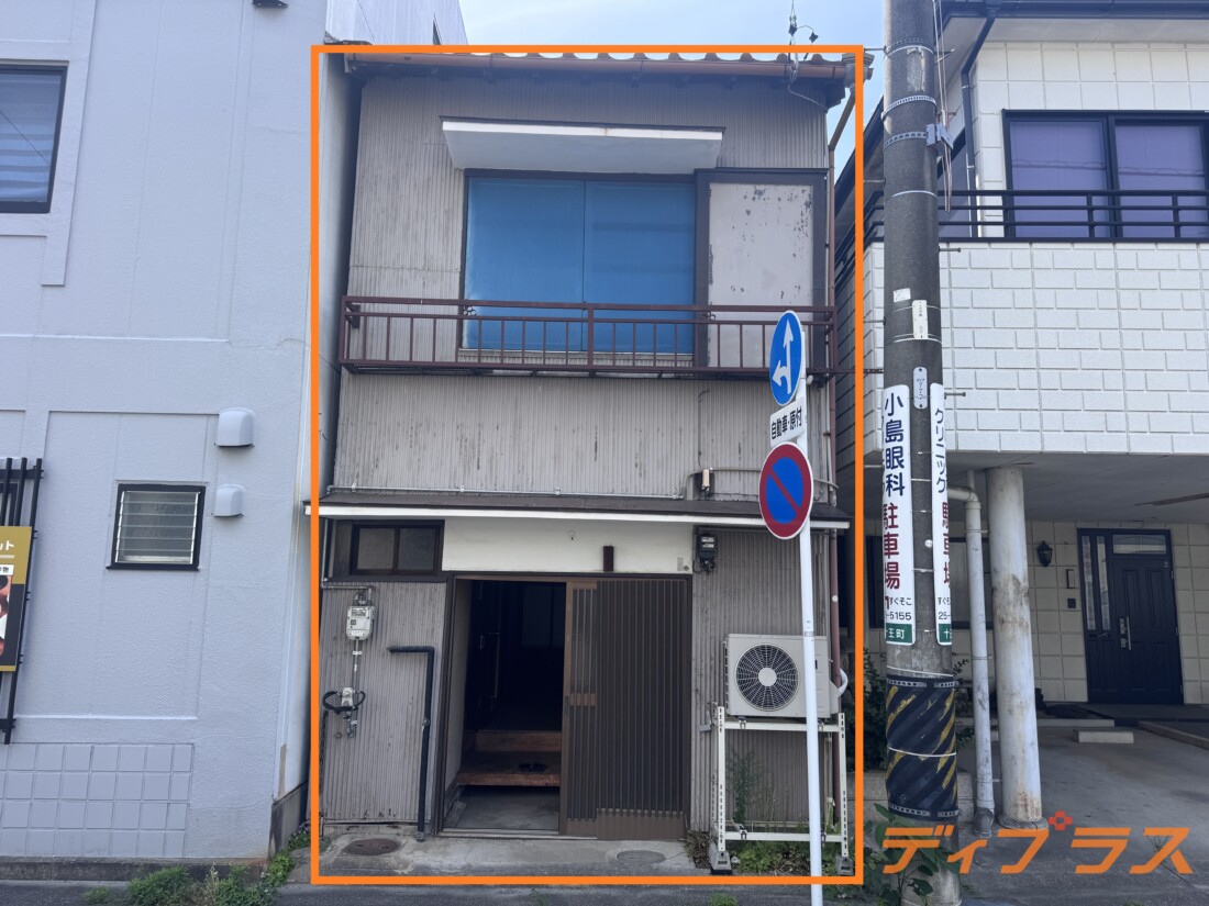 市役所近くの２階建て物件！倉庫利用など業種・用途等ご相談ください！