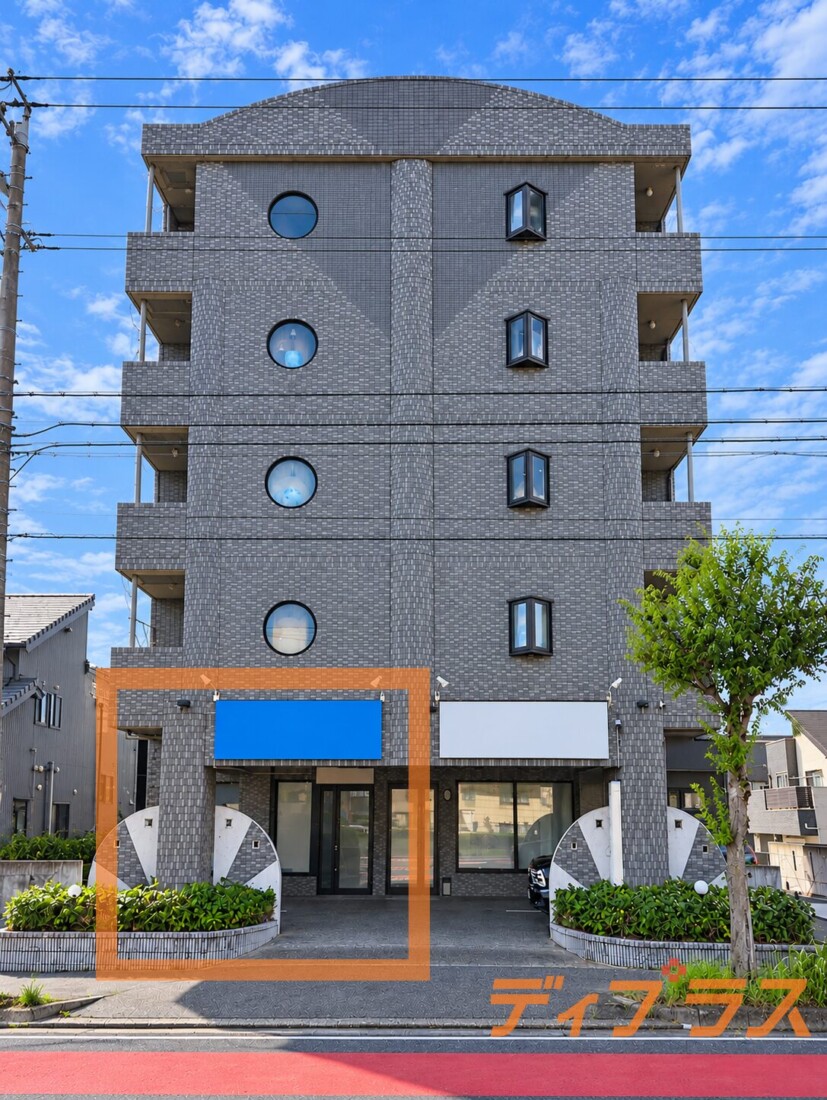 学習塾跡！ロードサイド１F　建物前面駐車場２台付き！！